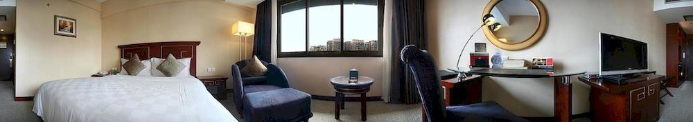Rong Impression International Hotel Chengdu Exterior photo
